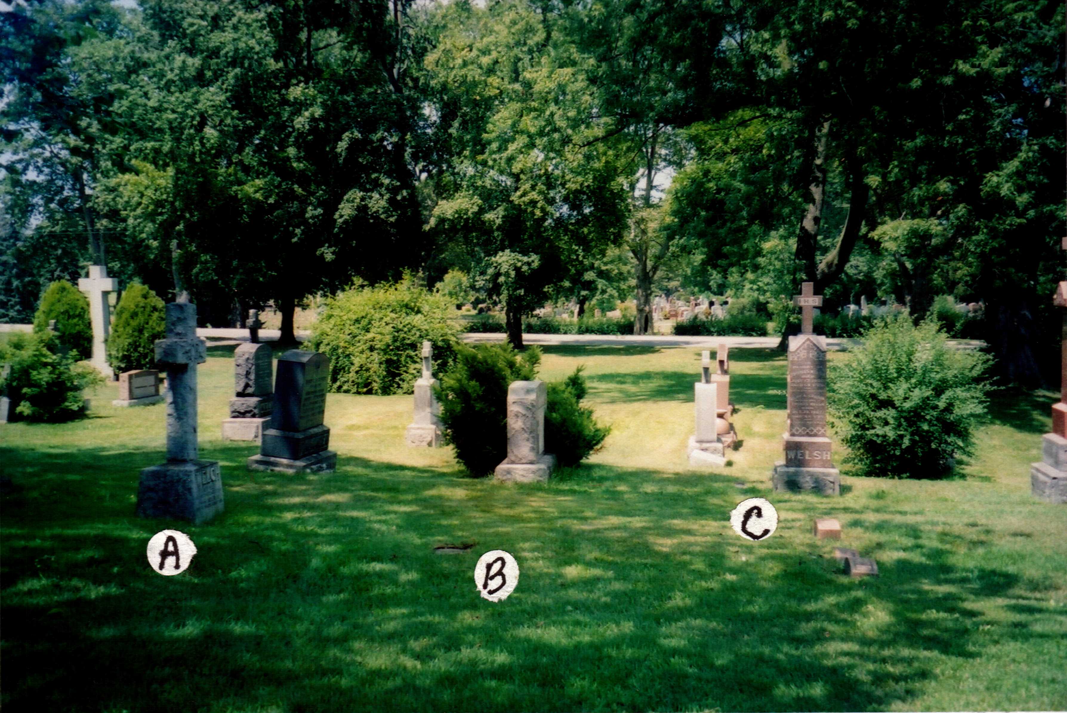Location of Welch and Welsh graves in Victoria Lawn
